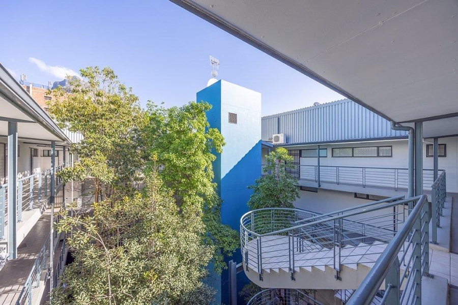 1 Bedroom Property for Sale in Observatory Western Cape